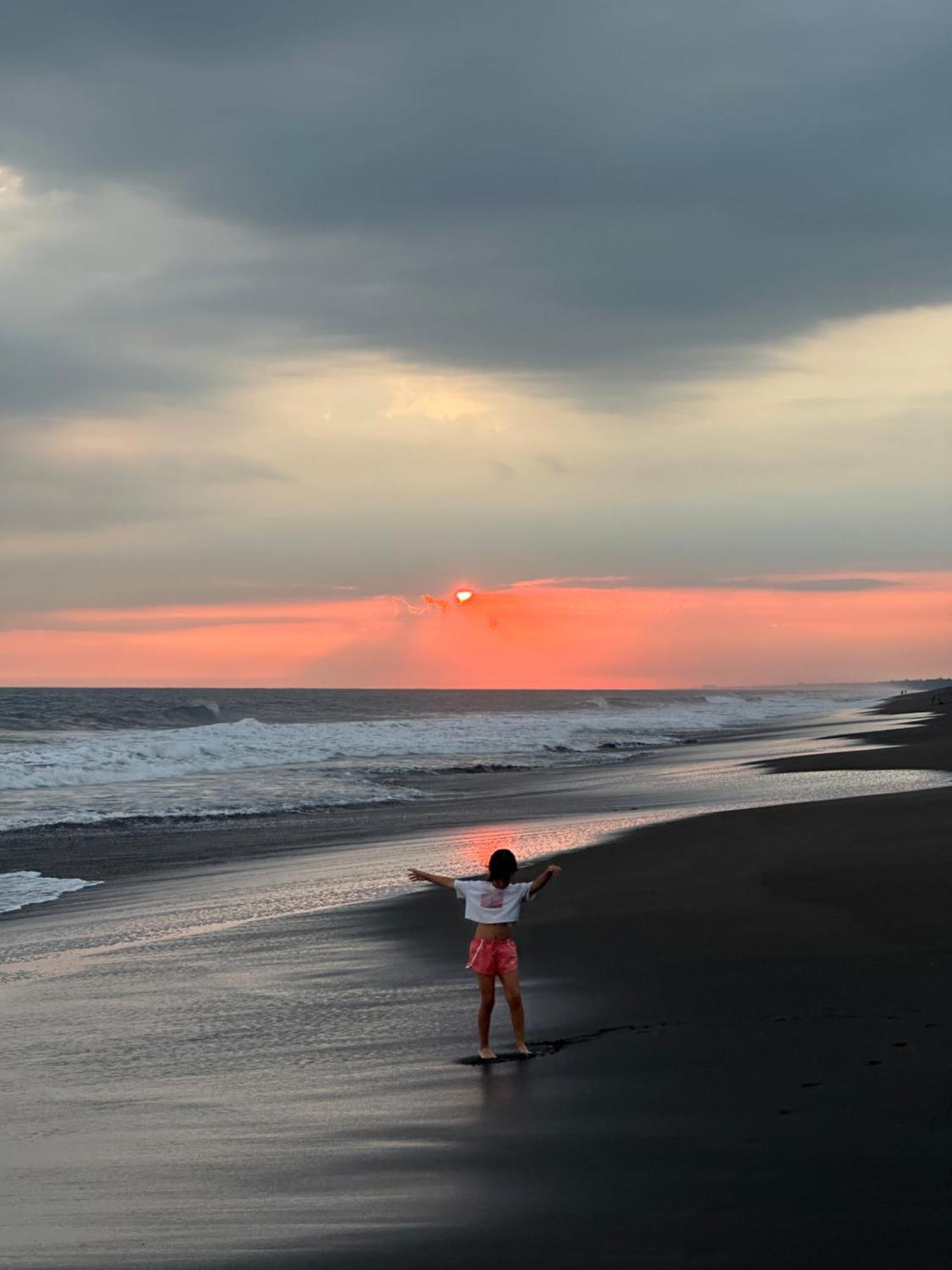 Hotel Atelie Del Mar Monterrico Dış mekan fotoğraf
